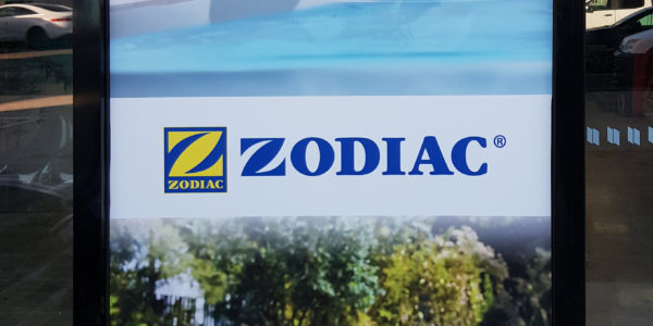 Adhésifs Astralpool et Zodiac de vitrine
